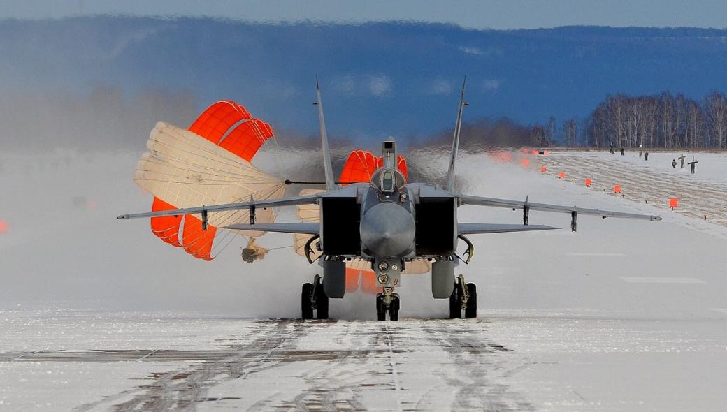 Η Ρωσία αναπτύσσει μαχητικά αεροσκάφη αναχαίτισης MiG-31BM στο πιο απομακρυσμένο σημείο της Ευρώπης